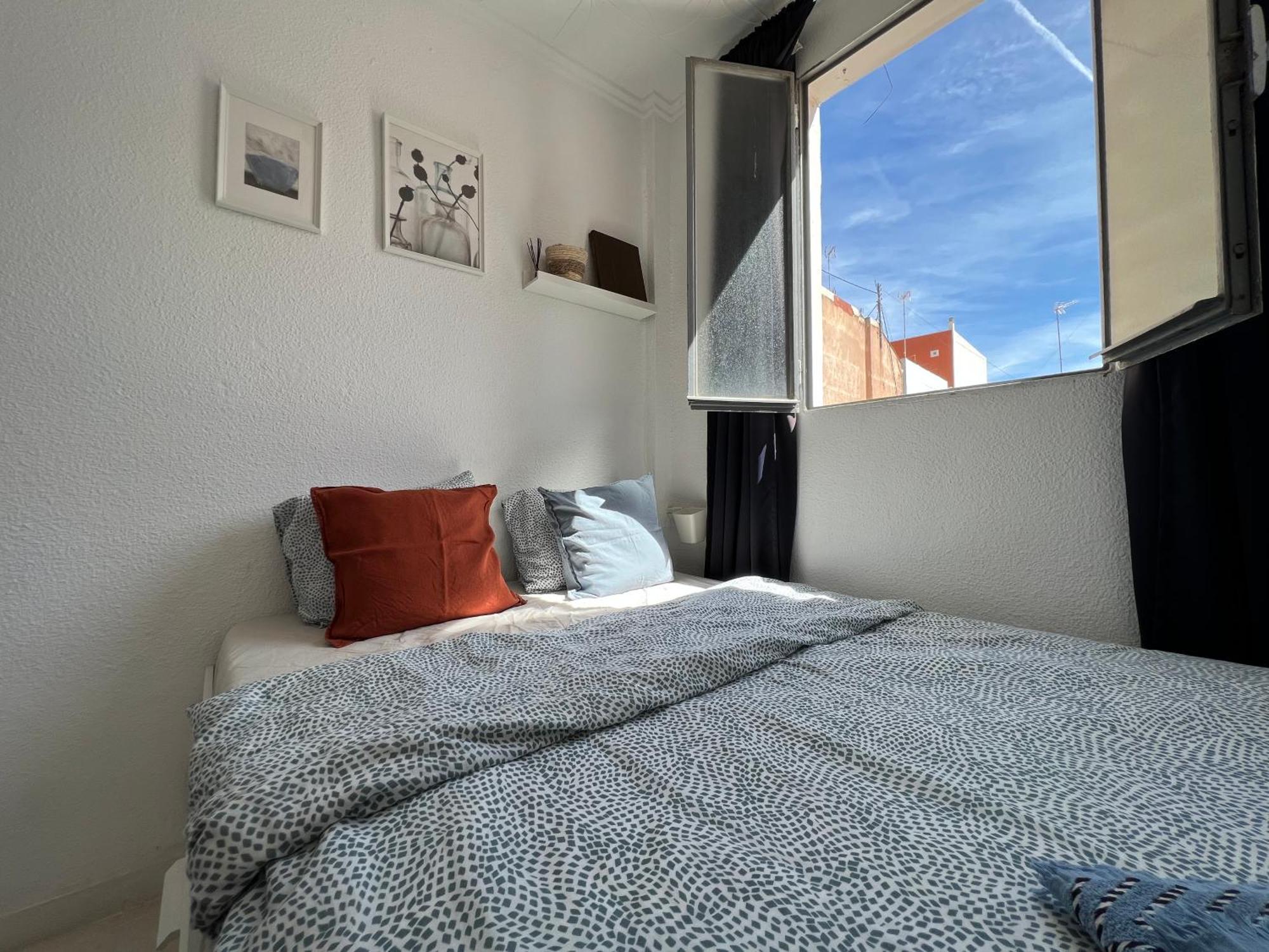 Studio 34 Valencia Luaran gambar