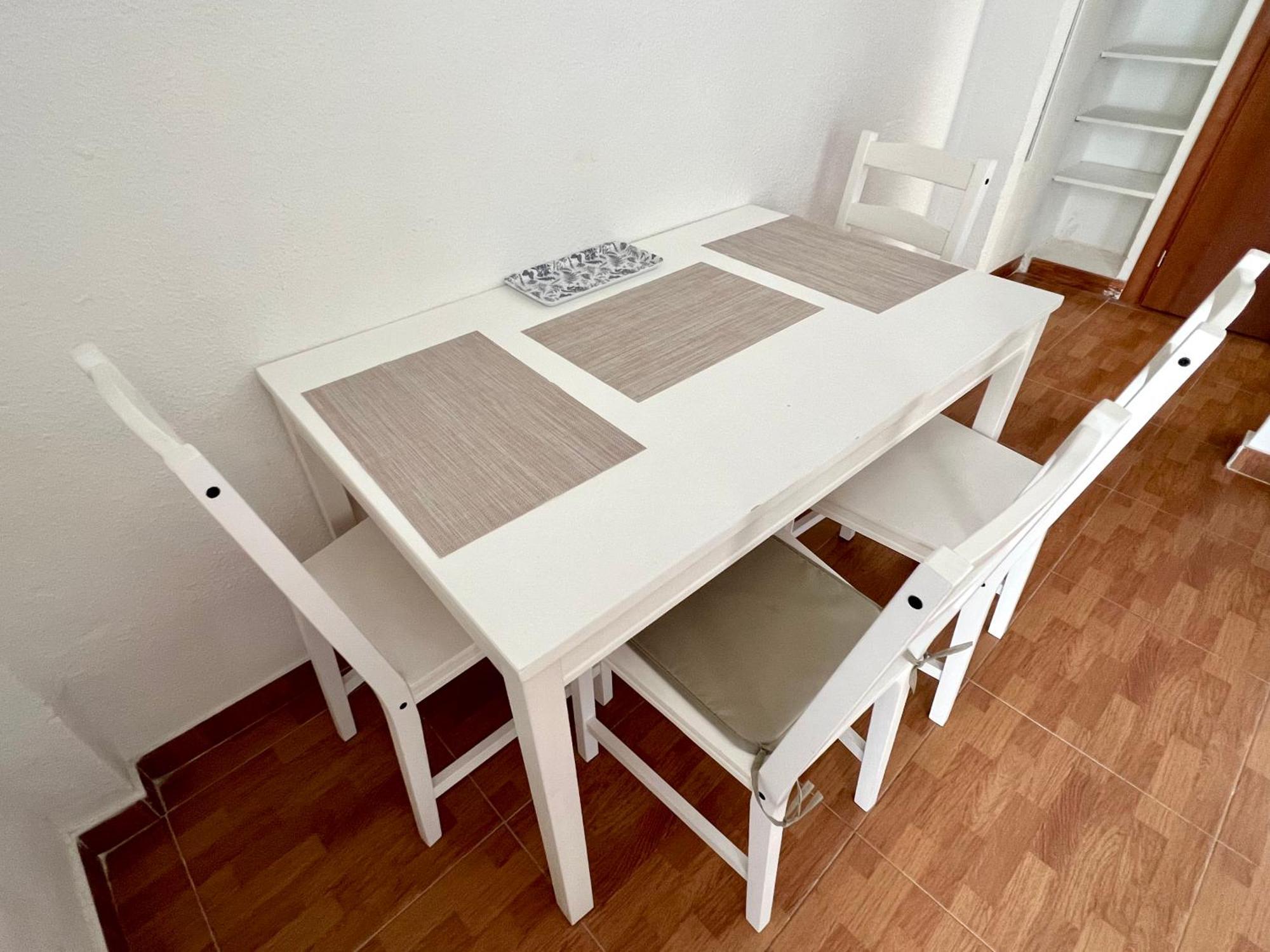 Studio 34 Valencia Luaran gambar